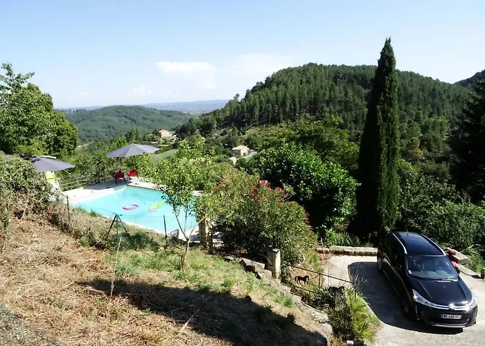 La Calade De Joux * Chassiers